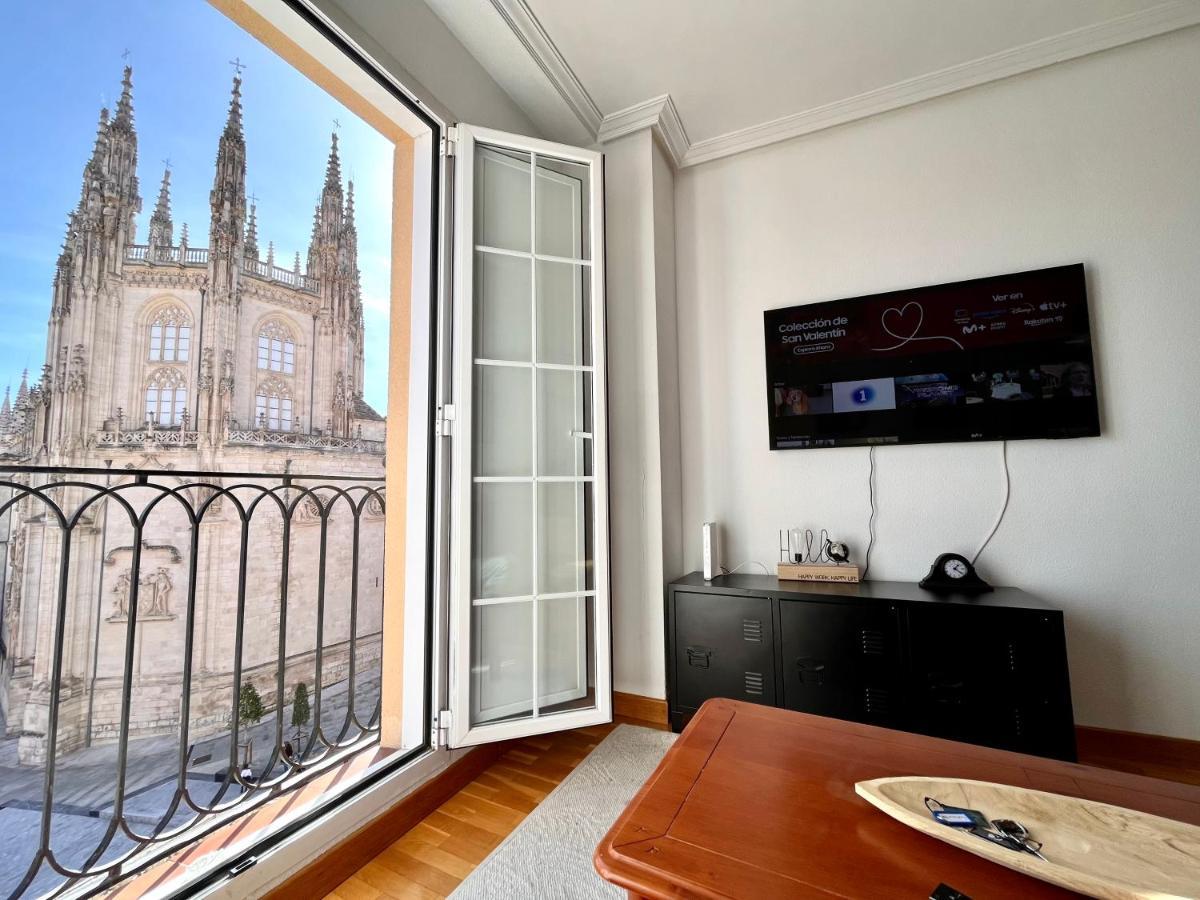 Atuaire Home Balcon Con Vistas A La Catedral De Burgos Bagian luar foto